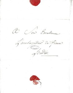 Ms Masson 20-f416v : Rapport des agents français à Londres : enveloppe adressée à l’ambassadeur de France à Londres, avec le sceau (Ms Masson 20, f° 416v)